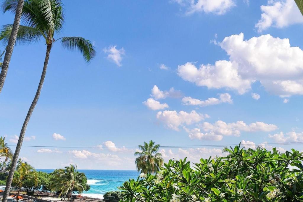 Hawaiian-Style Oceanview Across The Street From Historic Magic Sands Beach Park - White Sands Village 202 Кайлуа-Кона Екстер'єр фото